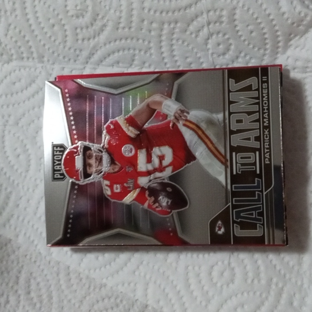 Patrick mahomes call to arm Panini playoff